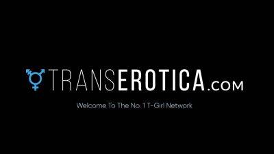 TRANSEROTICA Kinky Trans Lianna Lawson Uses Dildo On Asshole - drtvid.com